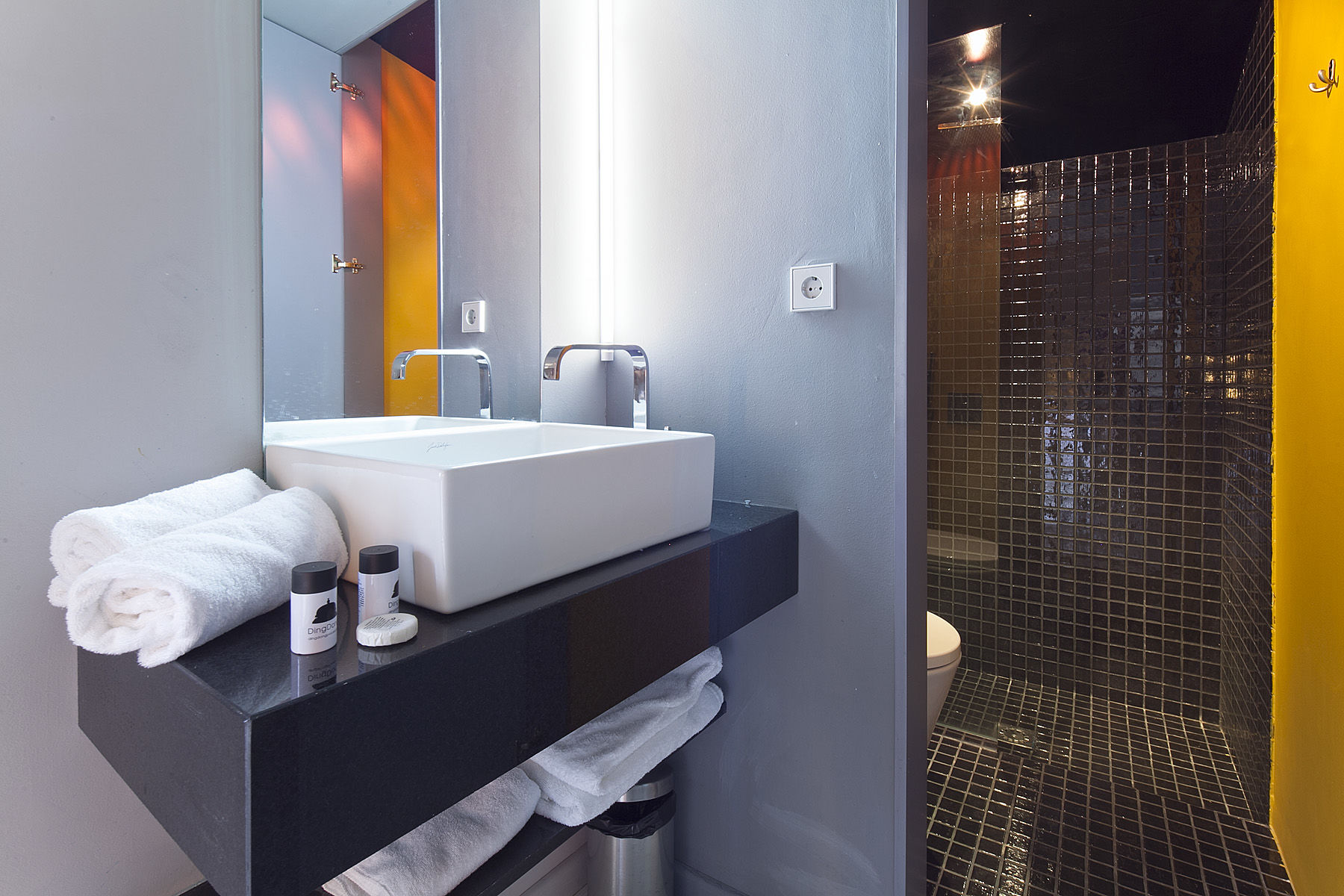 Cosy Rooms Tapineria فالنسيا المظهر الخارجي الصورة